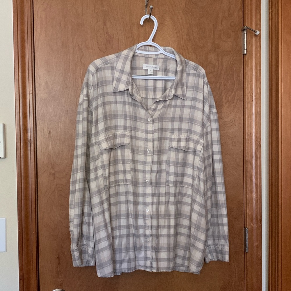 Nordstrom Treasure & Bond Boxy Plaid Flannel in Beige and White - Picture 4 of 11